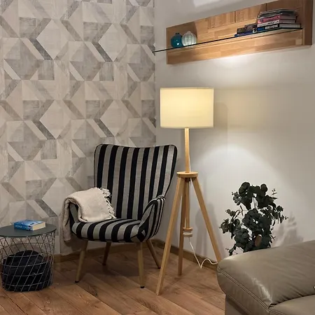 Przy Fontannie W Mragowie شقة